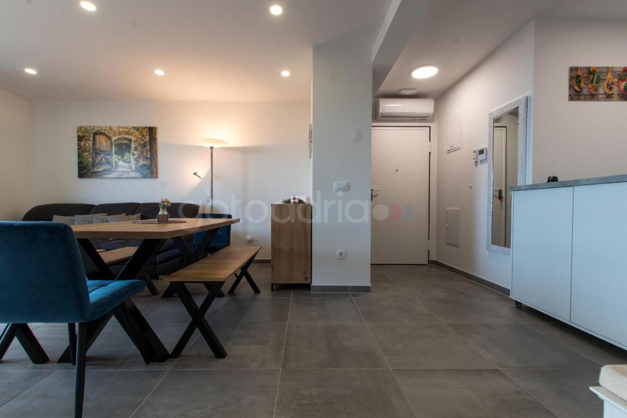 Sea View Apartment Leana Makarska Exterior photo