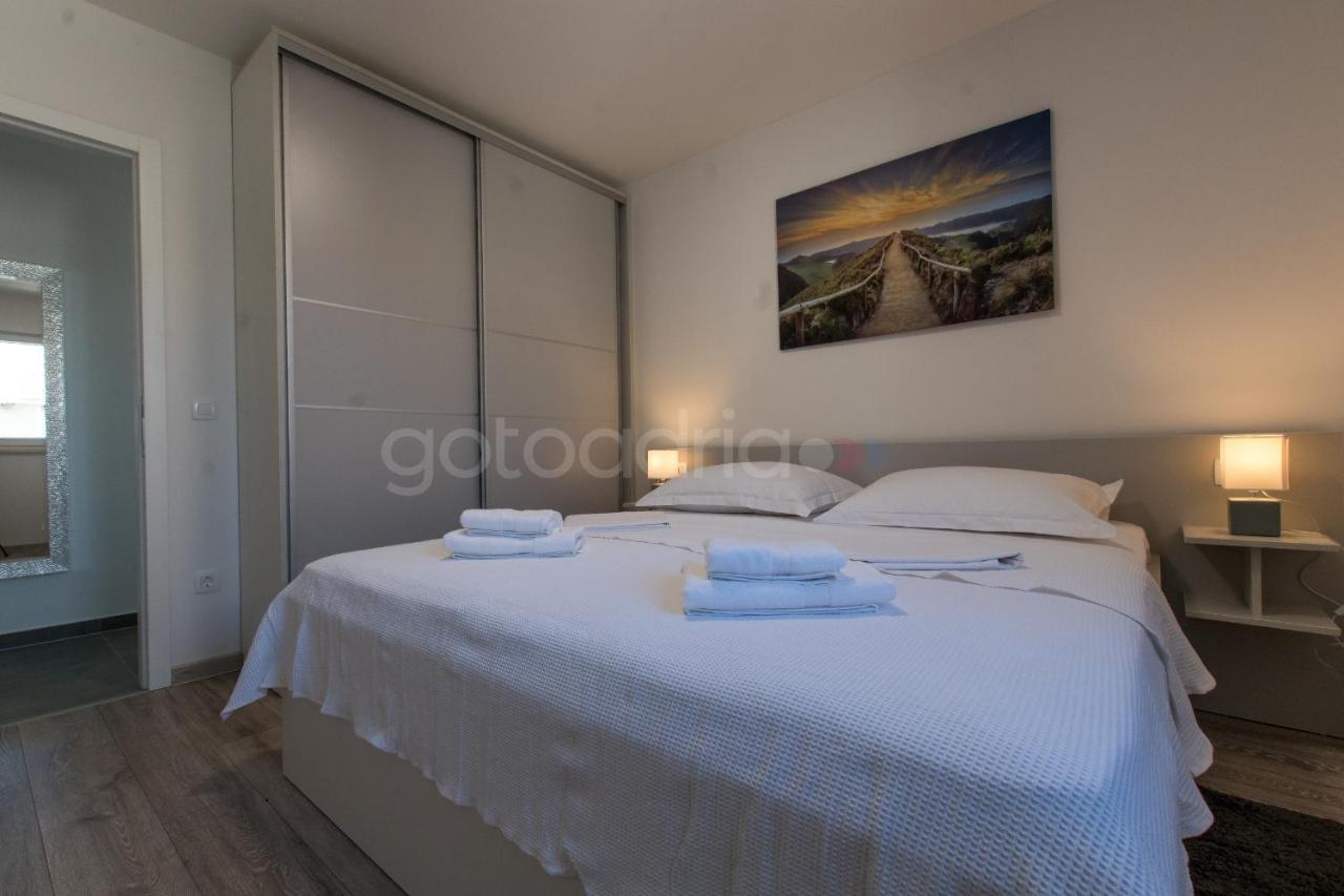 Sea View Apartment Leana Makarska Exterior photo