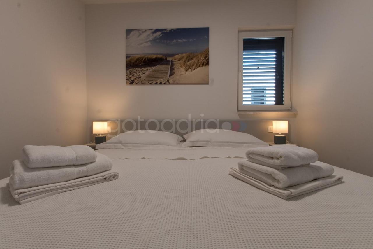 Sea View Apartment Leana Makarska Exterior photo
