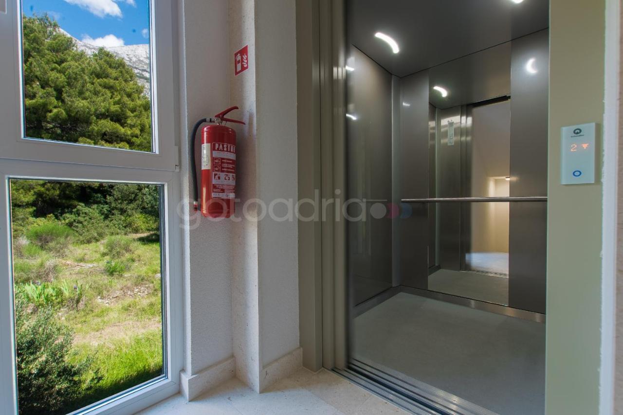 Sea View Apartment Leana Makarska Exterior photo